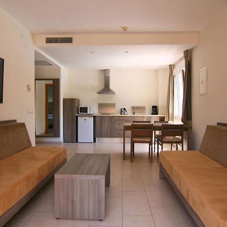 Cabot Tres Torres Apartamentos Playa de Palma  Exterior photo