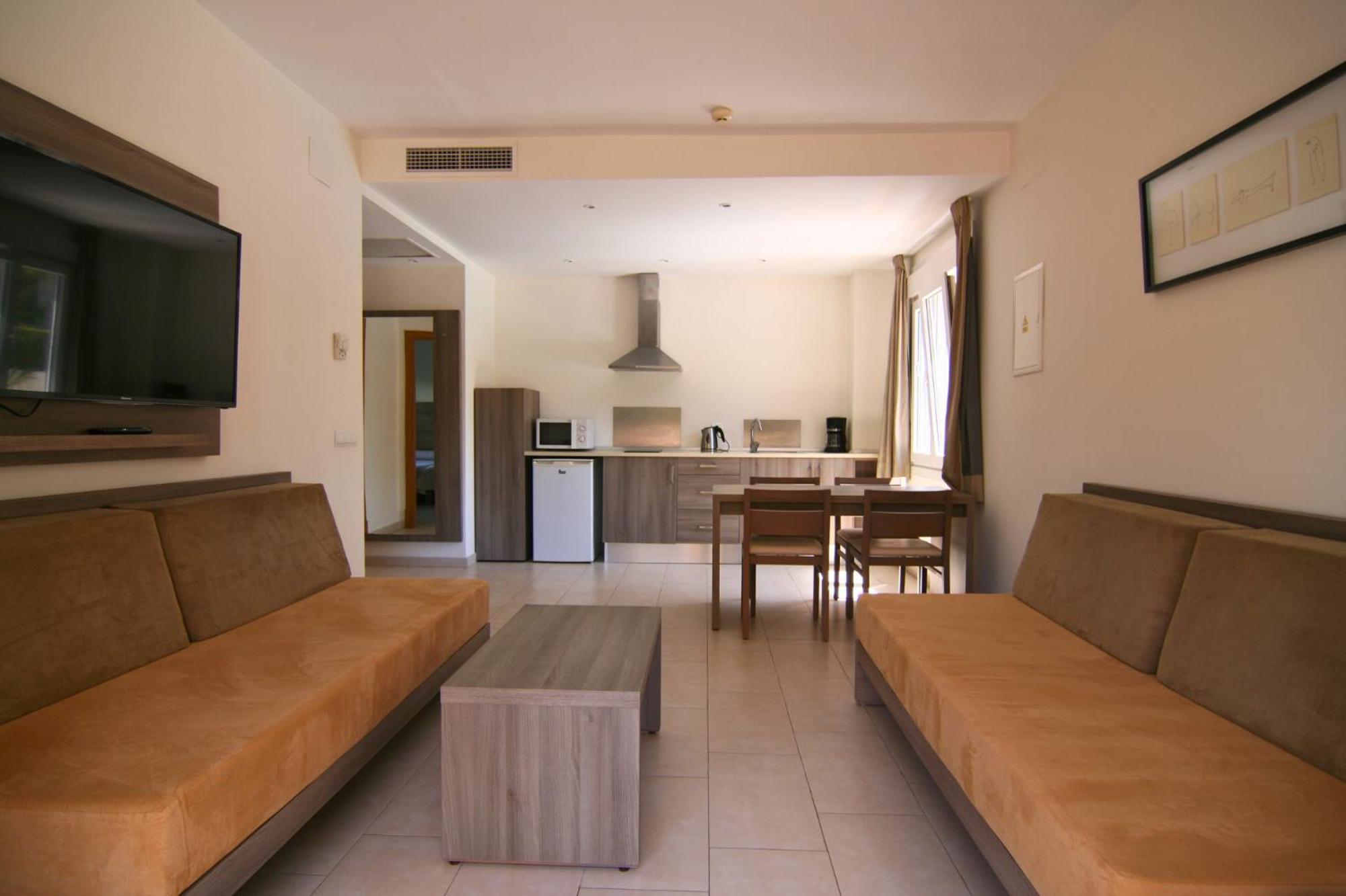 Cabot Tres Torres Apartamentos Playa de Palma  Exterior photo
